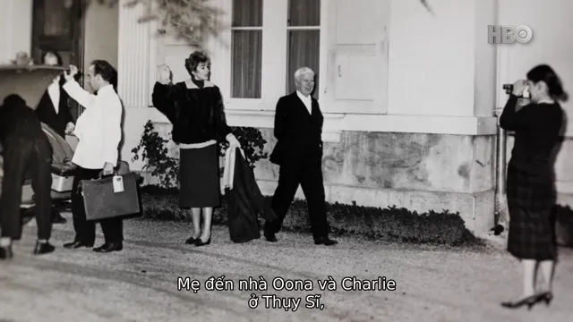 Không Còn Gì Chưa Nói: Gloria Vanerbilt Và Anderson Cooper 2016 Vietsub HD - PhimMoiHot Không Còn Gì Chưa Nói: Gloria Vanerbilt Và Anderson Cooper 2016 Vietsub HD - PhimMoiHot
