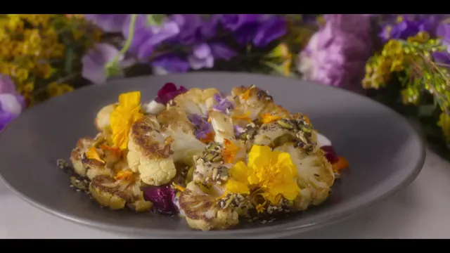 Bánh Quế + Mochi: Mở nhà hàng tập 1 Vietsub HD - PhimMoiHot Bánh Quế + Mochi: Mở nhà hàng tập 1 Vietsub HD - PhimMoiHot