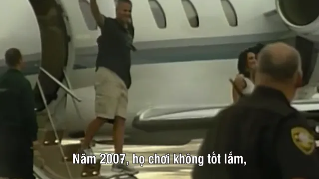 Hình ảnh phim Bí mật giới thể thao: Favre sa ngã trên PhimMoiHot Hình ảnh phim Bí mật giới thể thao: Favre sa ngã trên PhimMoiHot