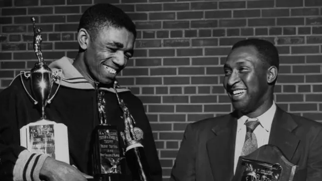 Hình ảnh phim Bill Russell: Huyền thoại trên PhimMoiHot Hình ảnh phim Bill Russell: Huyền thoại trên PhimMoiHot